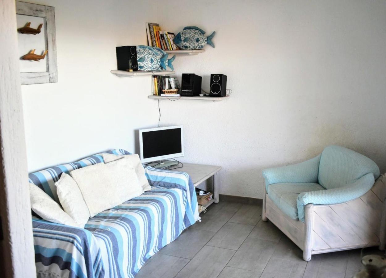 Iss Travel, Sea View Apartment Il Corbezzolo - Ground Floor With Air-Condition 圣特奥多罗 外观 照片